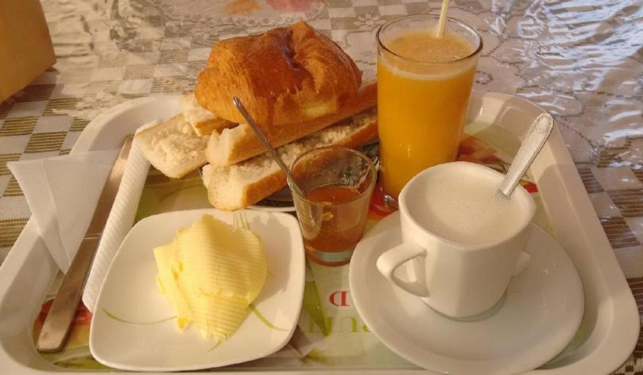 Hôtel Petite Suède Agadir Esterno foto